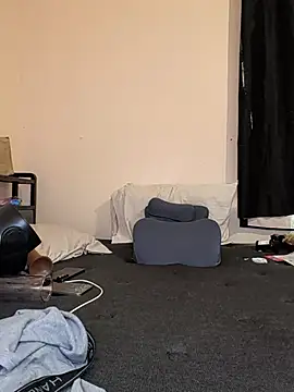 Snapshot of Cnutt310 chatting on February 2026 11:46:01 PM Cnutt310 online show from February 2026 11:46:01 PM