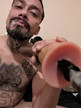 Snapshot of Cnutt310 chatting on March 2026 02:31:02 PM Cnutt310 online show from March 2026 02:31:02 PM