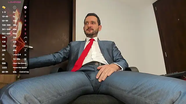 KarlBoss1 online show from October 2025 10:09:01 PM