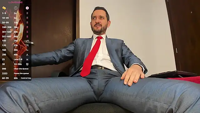 KarlBoss1 online show from October 2025 03:55:02 PM