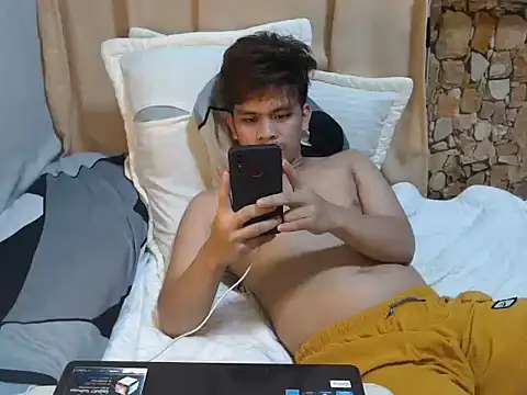 cumwhat me online show from May 2026 10:45:02 AM