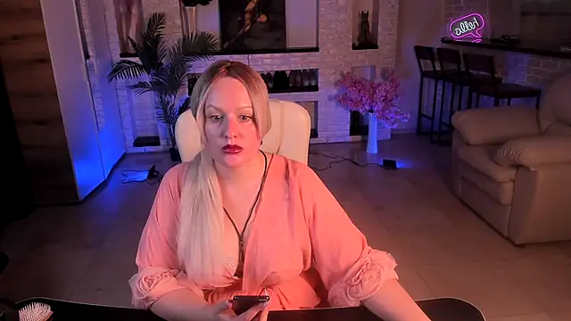 Snapshot of MariemLui chatting on October 2025 11:09:02 AM MariemLui online show from October 2025 11:09:02 AM