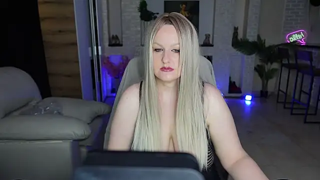 MariemLui online show from May 2026 02:12:01 PM
