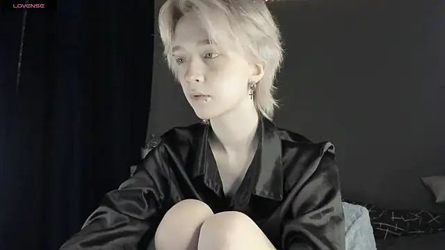 Snapshot of MelissaReis chatting on December 2025 12:54:01 PM MelissaReis online show from December 2025 12:54:01 PM