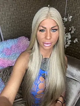 dutchbarbie online show from October 2025 07:59:01 PM