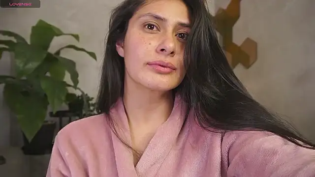 Snapshot of saritass_ chatting on March 2026 02:37:02 AM saritass online show from March 2026 02:37:02 AM