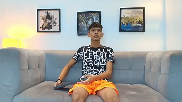 PRETTY SEX1 online show from February 2026 01:15:01 PM