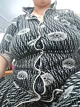 Snapshot of rousaa chatting on December 2025 04:02:01 PM rousaa online show from December 2025 04:02:01 PM