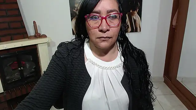 Snapshot of Grace_mature_milf chatting on September 2025 10:26:02 AM Grace mature milf online show from September 2025 10:26:02 AM