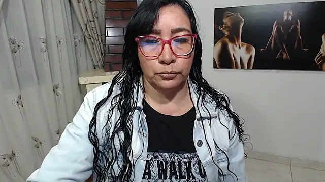 Grace mature milf online show from October 2025 10:12:02 AM