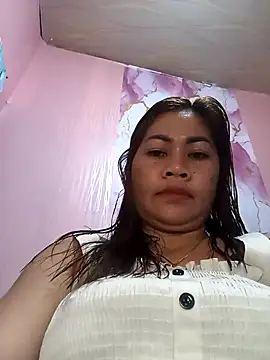 Snapshot of sexybitch_02 chatting on March 2026 07:13:01 AM sexybitch 02 online show from March 2026 07:13:01 AM