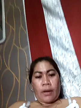 Snapshot of sexybitch_02 chatting on March 2026 05:46:01 AM sexybitch 02 online show from March 2026 05:46:01 AM