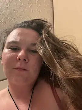 Snapshot of amiralily9 chatting on October 2025 03:36:02 AM amiralily9 online show from October 2025 03:36:02 AM