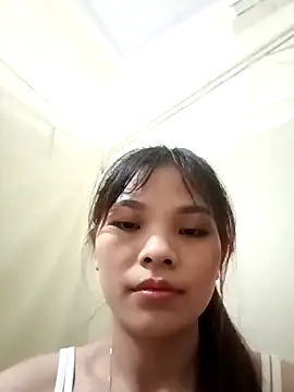 Snapshot of Ocnguyety chatting on October 2025 01:15:02 PM Ocnguyety online show from October 2025 01:15:02 PM