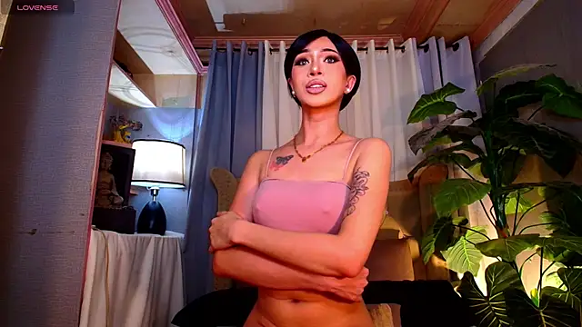 UrMassiveCockSabrinaOnTop online show from November 2025 06:24:02 PM