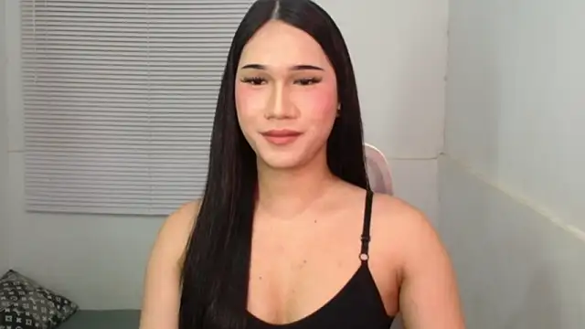 Leighs Celine online show from March 2026 07:19:01 PM