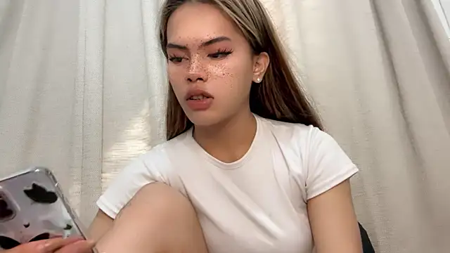 Snapshot of serpenthena_goddess chatting on November 2025 12:21:01 AM serpenthena goddess online show from November 2025 12:21:01 AM