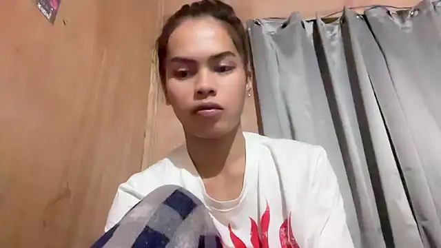 Snapshot of serpenthena_goddess chatting on November 2025 09:57:02 PM serpenthena goddess online show from November 2025 09:57:02 PM