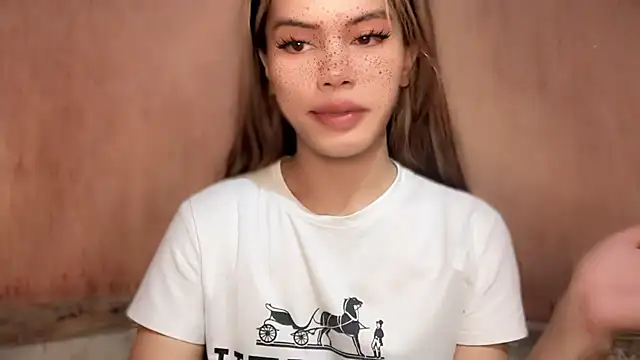 Snapshot of serpenthena_goddess chatting on November 2025 04:33:02 AM serpenthena goddess online show from November 2025 04:33:02 AM