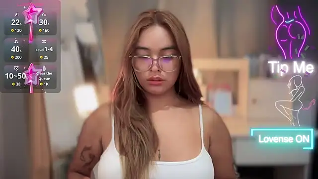 Snapshot of urasianlady chatting on March 2026 05:09:01 PM urasianlady online show from March 2026 05:09:01 PM