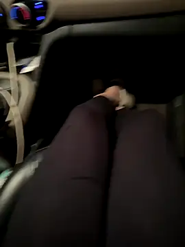 Meii-meyy online show from October 2025 04:02:02 PM