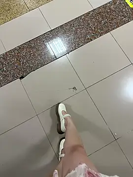 Meii-meyy online show from December 2025 08:14:02 PM