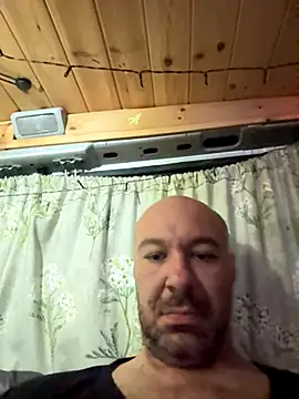 annubis69 online show from October 2025 01:43:02 PM