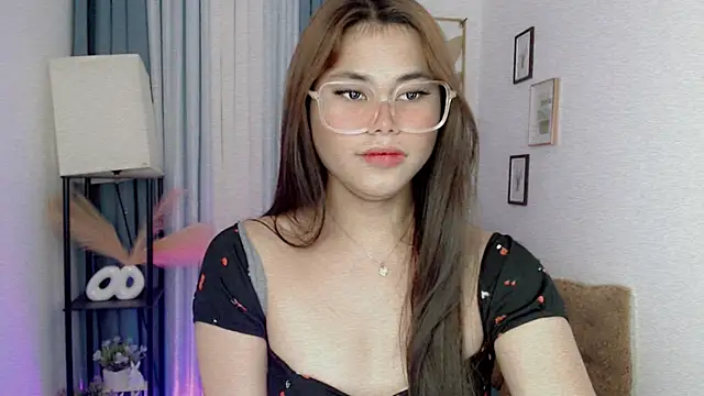 PrettyBlythes TS online show from April 2026 03:59:01 AM