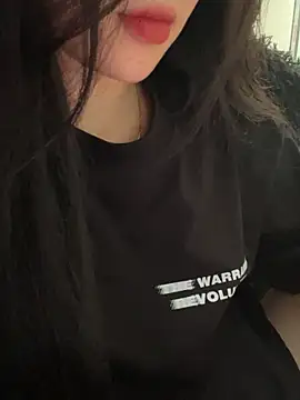 Snapshot of Nancy68 chatting on November 2025 04:33:01 AM Nancy68 online show from November 2025 04:33:01 AM