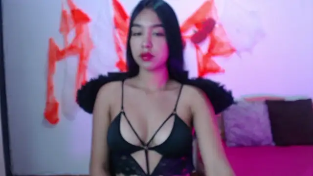 Snapshot of kyra_fox_ chatting on October 2025 12:28:02 PM kyra fox online show from October 2025 12:28:02 PM