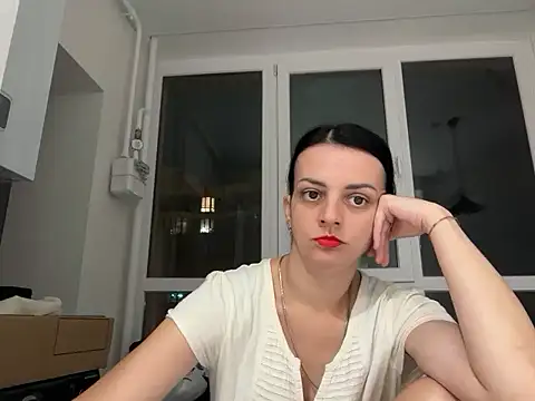 Snapshot of Sladosttss chatting on November 2025 05:14:01 PM Sladosttss online show from November 2025 05:14:01 PM