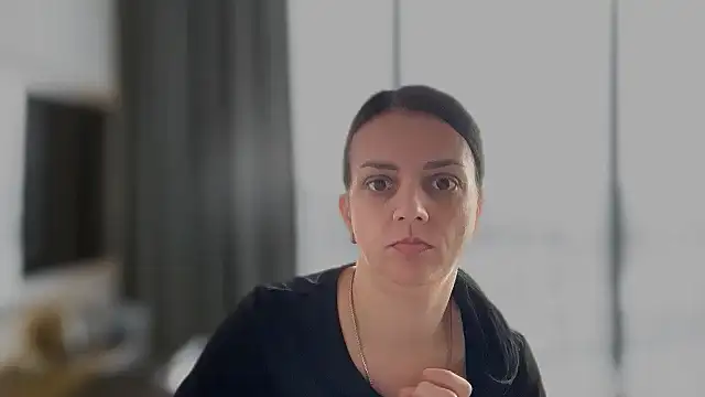 Snapshot of Sladosttss chatting on November 2025 09:53:01 AM Sladosttss online show from November 2025 09:53:01 AM