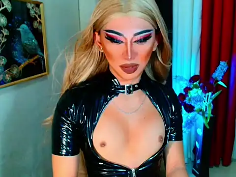 Snapshot of Queen_yasii_88 chatting on October 2025 04:51:01 PM Queen yasii 88 online show from October 2025 04:51:01 PM