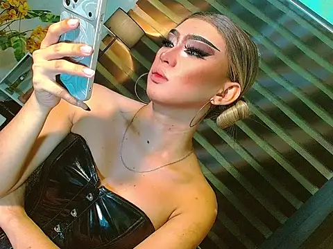 Queen yasii 88 online show from July 2026 12:55:01 PM