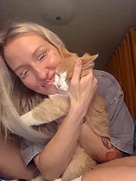 KateMonroe online show from February 2026 07:01:02 PM