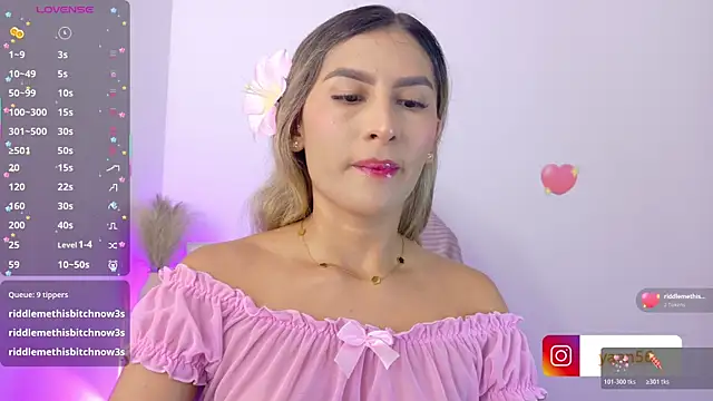 Snapshot of Liah__19 chatting on August 2026 12:12:02 AM Liah 19 online show from August 2026 12:12:02 AM