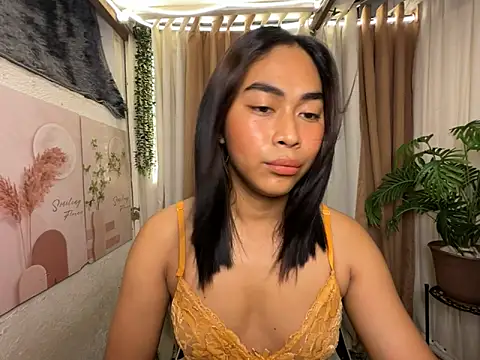 Snapshot of Sweetasian_cum chatting on May 2026 02:24:01 PM Sweetasian cum online show from May 2026 02:24:01 PM