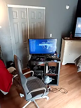 Snapshot of EbonyKing69 chatting on October 2025 07:47:02 PM EbonyKing69 online show from October 2025 07:47:02 PM