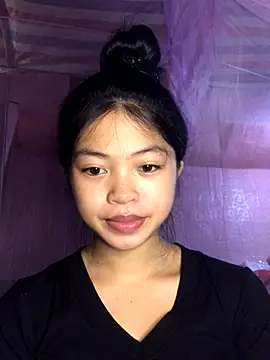 Snapshot of Thy00__ chatting on October 2025 02:21:02 AM Thy00 online show from October 2025 02:21:02 AM