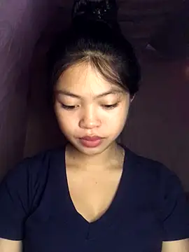 Snapshot of Thy00__ chatting on October 2025 01:58:02 AM Thy00 online show from October 2025 01:58:02 AM