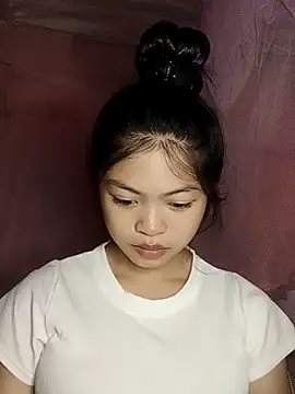 Snapshot of Thy00__ chatting on October 2025 02:37:02 AM Thy00 online show from October 2025 02:37:02 AM