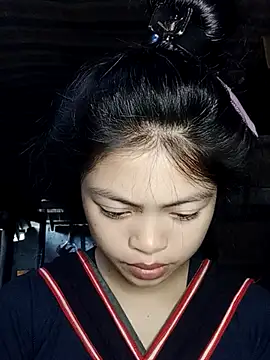 Snapshot of Thy00__ chatting on October 2025 07:27:01 AM Thy00 online show from October 2025 07:27:01 AM