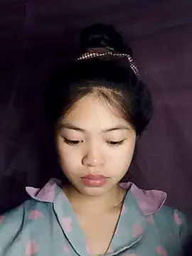 Snapshot of Thy00__ chatting on December 2025 03:07:01 PM Thy00 online show from December 2025 03:07:01 PM