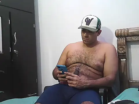 Snapshot of morenocabro10 chatting on September 2025 03:22:01 AM morenocabro10 online show from September 2025 03:22:01 AM