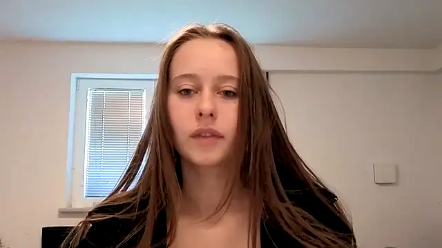 Kisacka online show from October 2025 10:34:02 AM