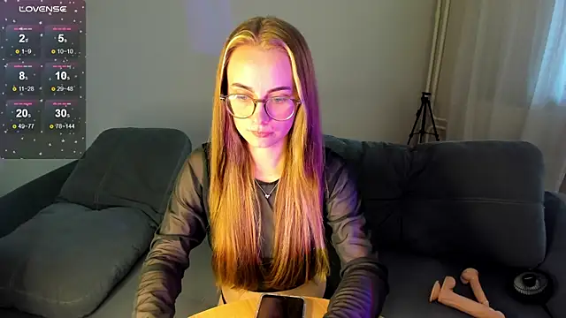 Snapshot of MewStella chatting on September 2025 07:11:02 AM MewStella online show from September 2025 07:11:02 AM