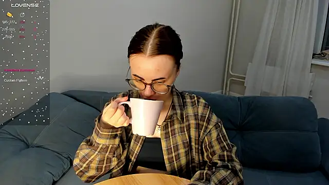 MewStella online show from March 2026 05:49:02 PM