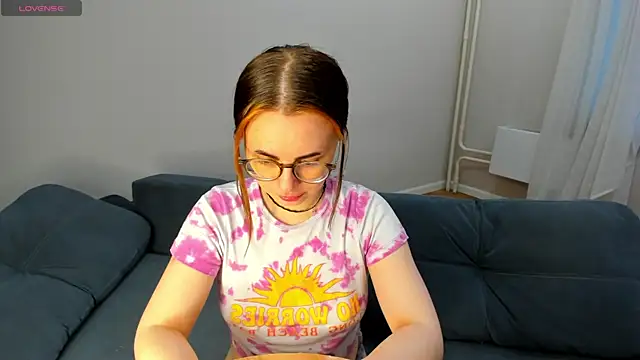 MewStella online show from May 2026 01:16:02 PM