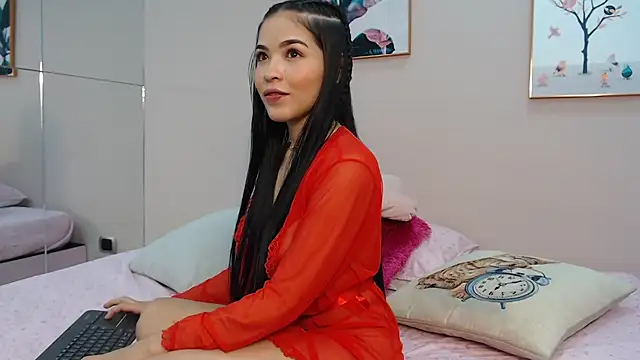 Snapshot of zooombee chatting on June 2026 04:08:02 PM zooombee online show from June 2026 04:08:02 PM