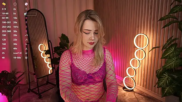 LauraWifeness online show from March 2026 06:06:02 AM